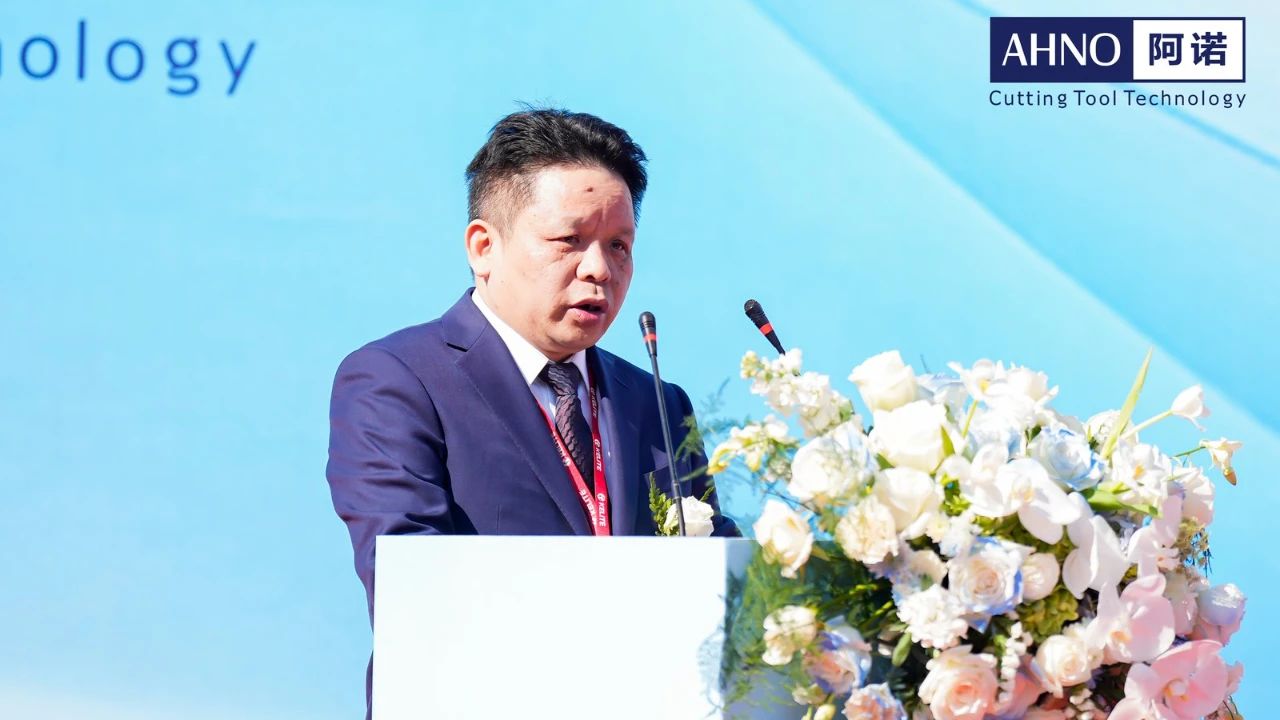 株洲科而诺总经理李海坤发言